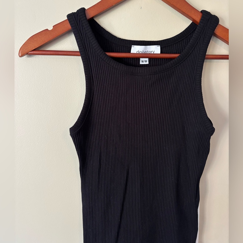 Daily Story Black Ribbed Tank Top